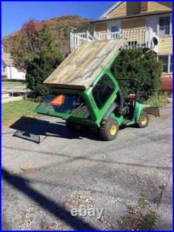 John Deere Gator UTV Utility Vehicle 2 Wheel drive with powerDump Bed and plow