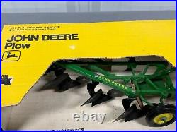 John Deere Green Yellow Open Box 4 BOTTOM PLOW Rare Box Variation 116 Ertl Die