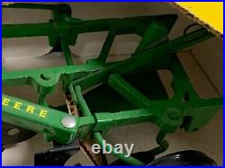 John Deere Green Yellow Open Box 4 BOTTOM PLOW Rare Box Variation 116 Ertl Die