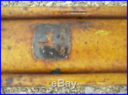 John Deere JD Tractor plow disk implement hydraulic lift cylinder with pins & coup