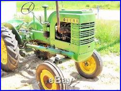 John Deere LA Tractor 1941 tractor weights cultivator / plow