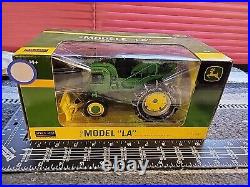 John Deere LA withChains And Snow Blade 1/16 Diecast Tractor Replica by SpecCast