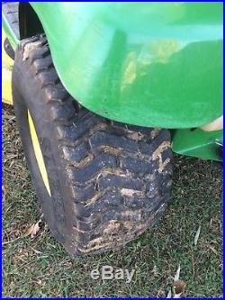 John Deere LT133 Riding Mower WithSnow Dirt Plow & De thatcher EUC