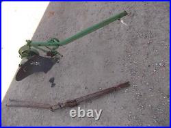 John Deere L JD Tractor 1-bottom plow with hand lift