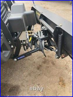 John Deere Snow Plow for 825i Brand New withcomplete hydraulics