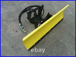 John Deere x400 X500 x700 Series Quick Hitch and 54 Snow Plow Blade Barely Used