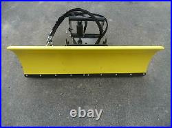 John Deere x400 X500 x700 Series Quick Hitch and 54 Snow Plow Blade Barely Used