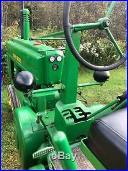 John deere tractor B Comes with sickle bar cutter and plow