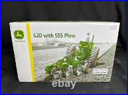 NEW John Deere ERTL 1/16 620 w 555 Plow Precision Die Cast Replica LP70535