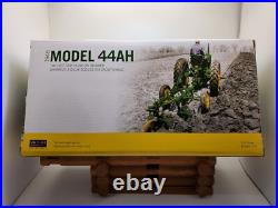 SpecCast 1/16 John Deere Model 44AH 2 Bottom Plow On Rubber SpecCast 1/16 John Deere Model 44AH 2 Bottom Plow On Rubber