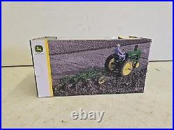 Speccast 1/16 Scale 1941 John Deere Model 55 Three Bottom Hydraulic Lift Plow