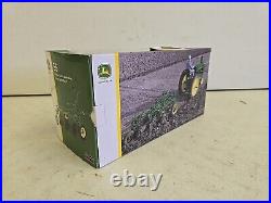 Speccast 1/16 Scale 1941 John Deere Model 55 Three Bottom Hydraulic Lift Plow