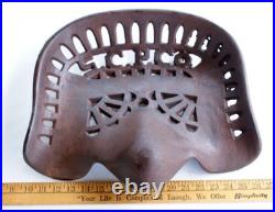 Syracuse Chilled Plow Cutout S. C. P. Co. Antique Cast Iron Farm Implement Seat Old