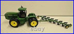 Vintage 1988 Ertl 1/16 Scale John Deere 8760 4WD Tractor & 6 Bottom Plow Vintage 1988 Ertl 1/16 Scale John Deere 8760 4WD Tractor & 6 Bottom Plow