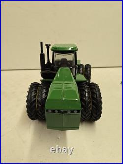 Vintage 1988 Ertl 1/16 Scale John Deere 8760 4WD Tractor & 6 Bottom Plow Vintage 1988 Ertl 1/16 Scale John Deere 8760 4WD Tractor & 6 Bottom Plow