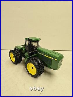 Vintage 1988 Ertl 1/16 Scale John Deere 8760 4WD Tractor & 6 Bottom Plow Vintage 1988 Ertl 1/16 Scale John Deere 8760 4WD Tractor & 6 Bottom Plow