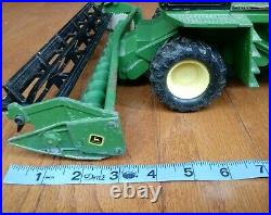 Vintage ERTL #599 DIE-CAST 1/16 John Deere Cast Iron Grain Plow Toy Tractor