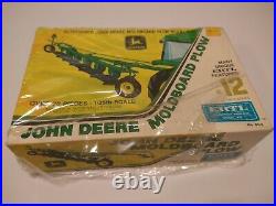 Vintage ERTL John Deere Tractor Moldboard Plow 1/25 Blueprint Model Kit #12 RARE